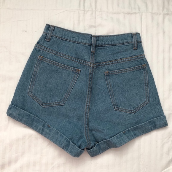Blue High-waisted Cuffed Denim Shorts - Picture 2 of 3